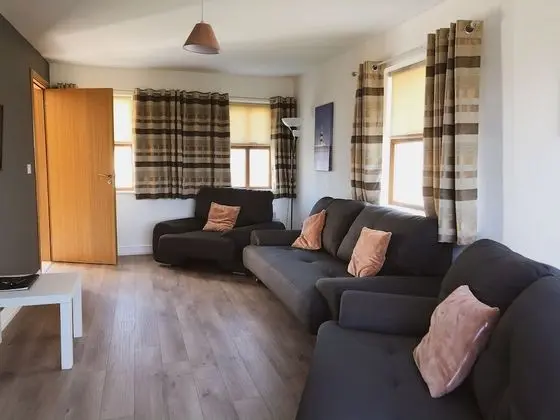 Standard Ev, Engellilere Uygun, Banyolu/Duşlu (Standard Holiday Homes)