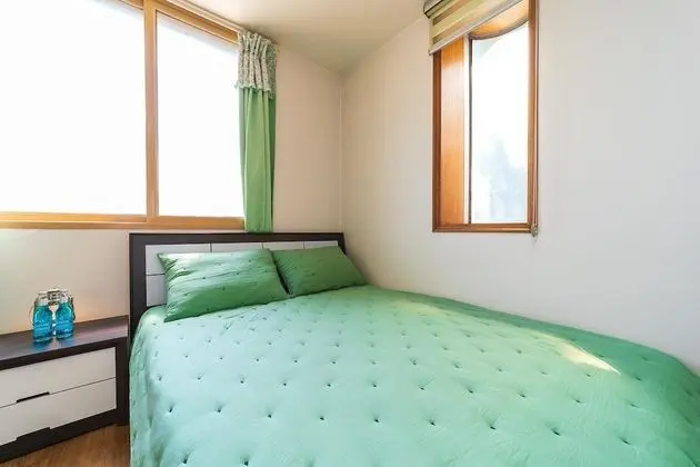 Basic Tek Büyük Yataklı Oda, Nehir Manzaralı