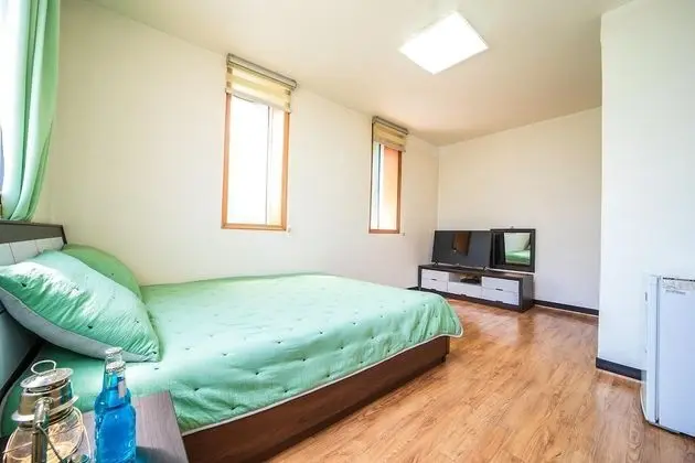 Basic Tek Büyük Yataklı Oda, Nehir Manzaralı