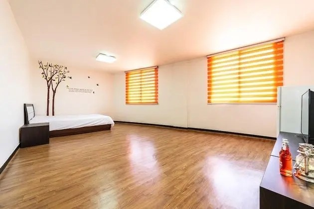 Family Oda, Nehir Manzaralı