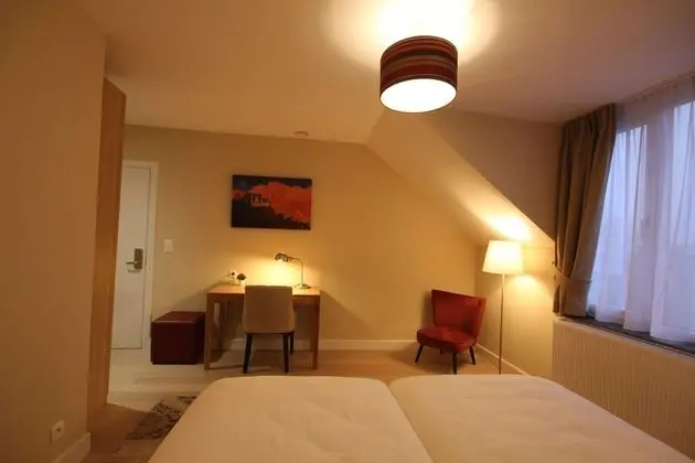 Comfort Tek Büyük Yataklı Oda