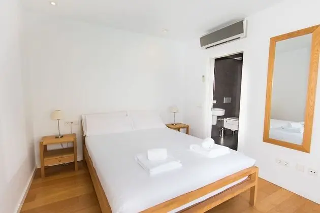 Hoopoe Villa Deluxe (family)