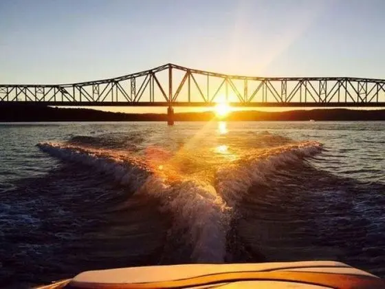 Ev (Hoot Owl @ Table Rock Lake - AMAZING )