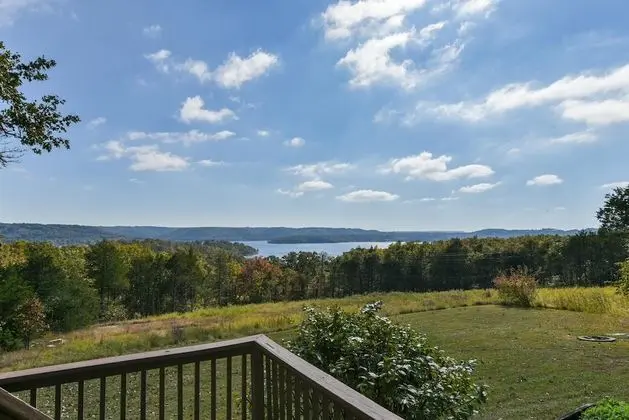 Ev (Hoot Owl @ Table Rock Lake - AMAZING )