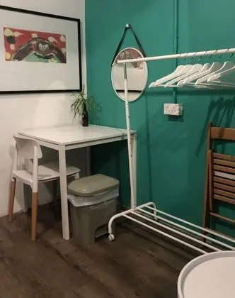 6-Bed Private Room