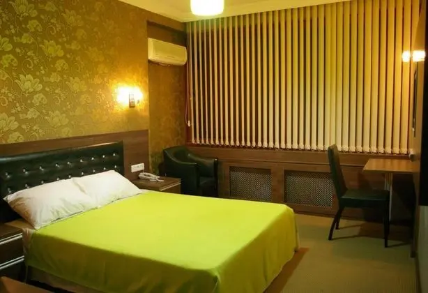 Standart Oda, Deniz veya Dağ Manzaralı