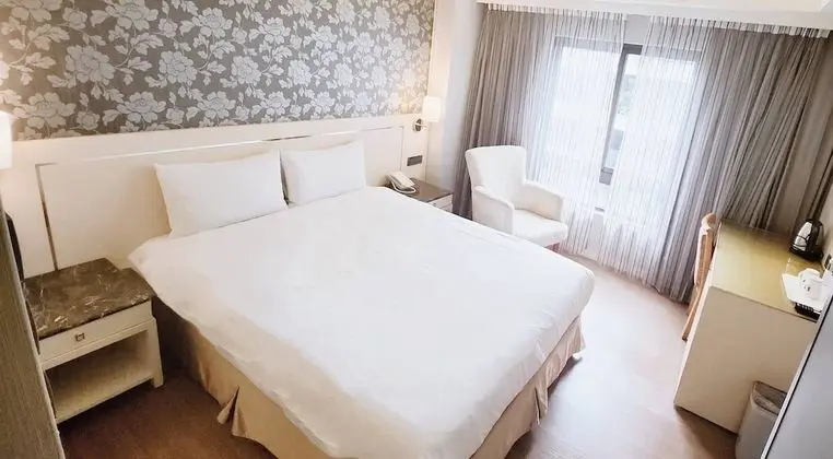 Panoramic Tek Büyük Yataklı Oda