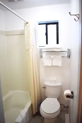 Standard Oda, 1 Büyük (Queen) Boy Yatak