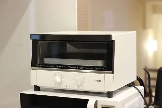 Ev (HV-3)