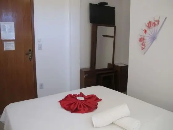 Romantic Tek Büyük veya İki Ayrı Yataklı Oda, 1 Çift Kişilik Yatak, Bahçe Manzaralı