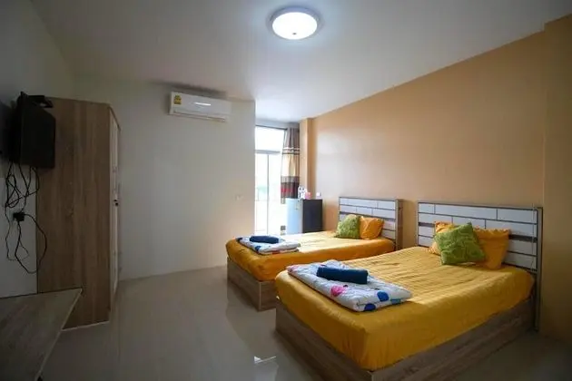 Superior Twin Room with City View