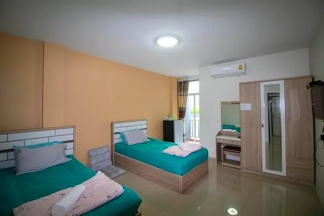 Superior Twin Room with City View