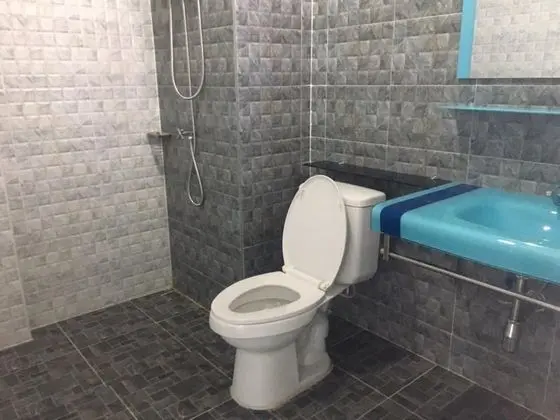 Superior Twin Room with City View