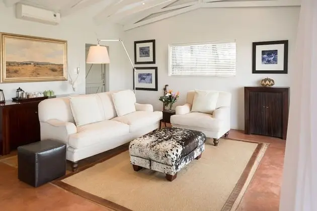 Nguni Private Luxury Suite with Gazebo (1)