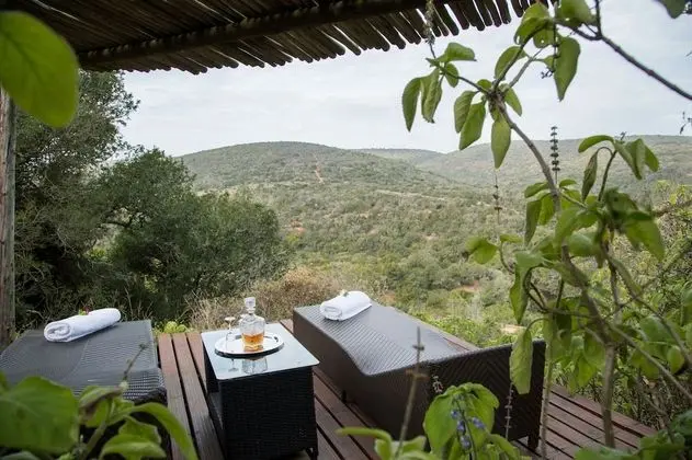 Nguni Private Luxury Suite with Gazebo (1)