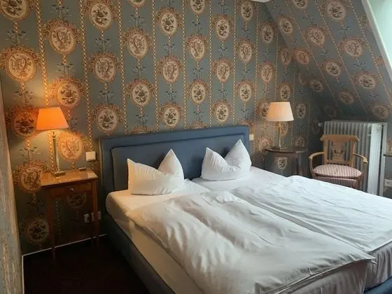 Comfort Tek Büyük Yataklı Oda