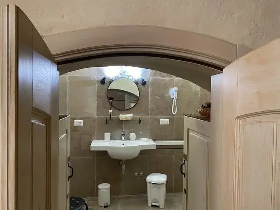 Üç Kişilik Oda (Artemisia)