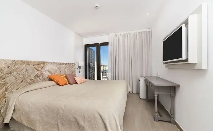 Standard Tek Büyük Yataklı Oda, Balkon, Deniz Manzaralı