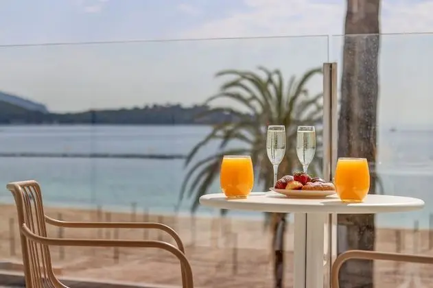 Tek Büyük Yataklı Oda, Deniz Manzaralı