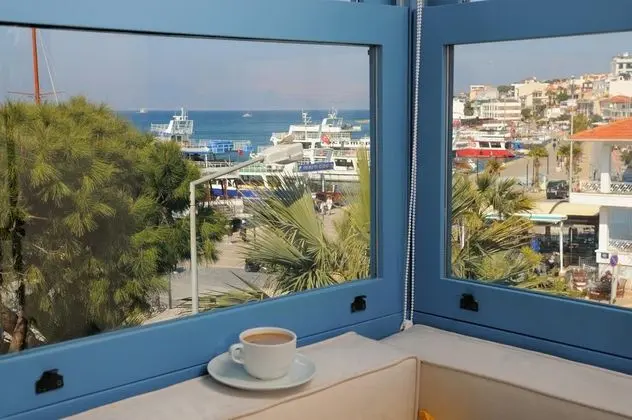 Cumbalı Deluxe Oda, Deniz Manzaralı, Balkonlu
