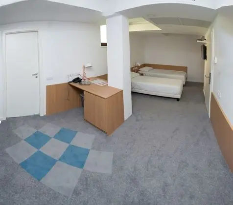 Economy Tek Büyük Yataklı Oda