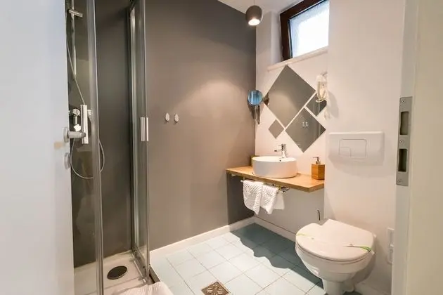 Economy Tek Büyük Yataklı Oda