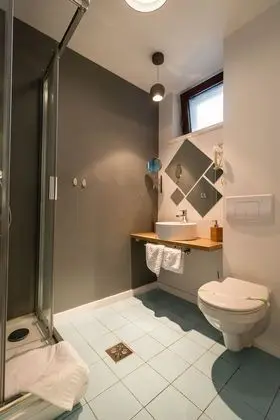 Economy Tek Büyük Yataklı Oda