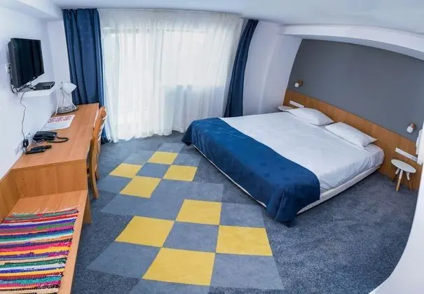 Standard Tek Büyük Yataklı Oda