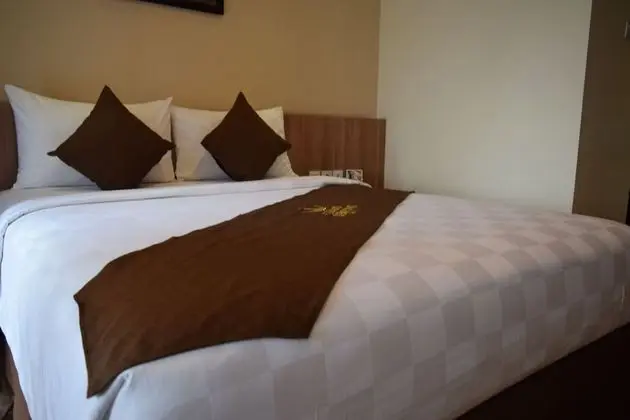 Superior Oda, 1 Büyük (Queen) Boy Yatak