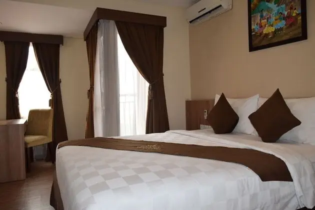 Superior Oda, 1 Büyük (Queen) Boy Yatak