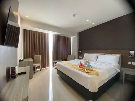 Deluxe Tek Büyük Yataklı Oda