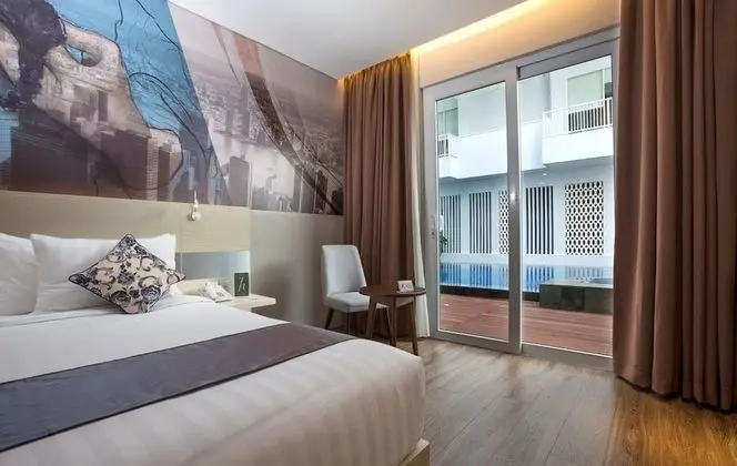 Deluxe Tek Büyük Yataklı Oda