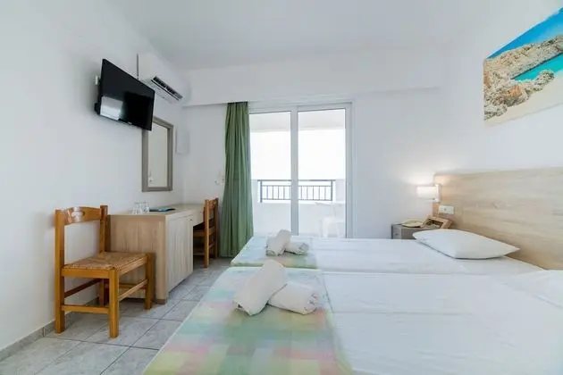Standard Tek Büyük veya İki Ayrı Yataklı Oda, Deniz Manzaralı