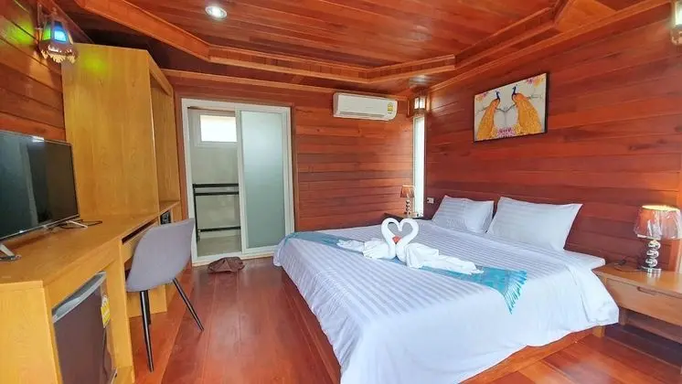 Double Bungalow, Air-Conditioning
