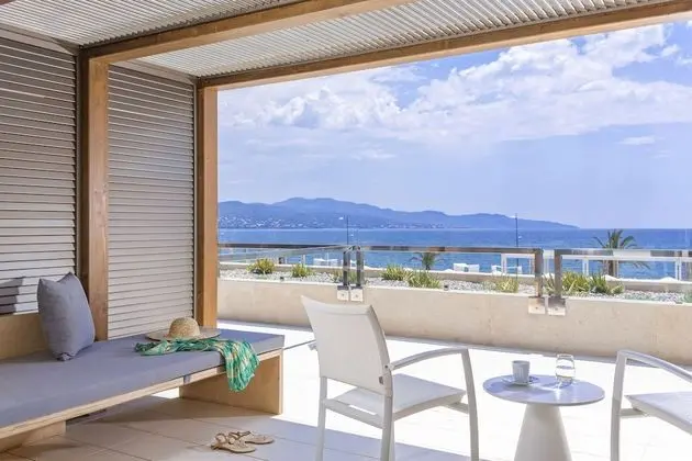 Superior Tek Büyük Yataklı Oda, Deniz Manzaralı