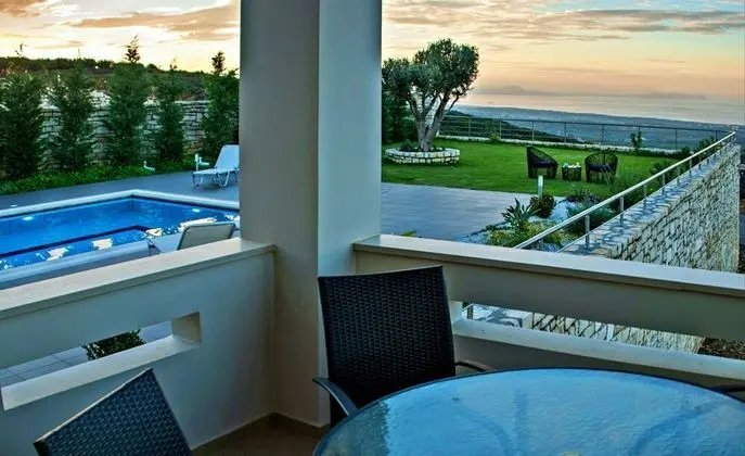 Villa, 3 Yatak Odası, Şömine