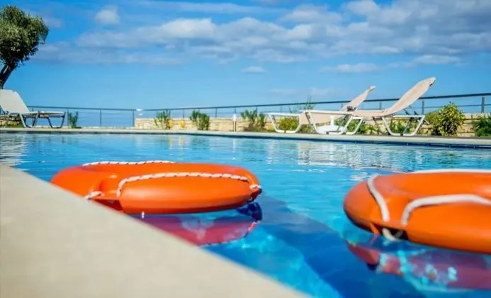 Villa, 3 Yatak Odası, Şömine