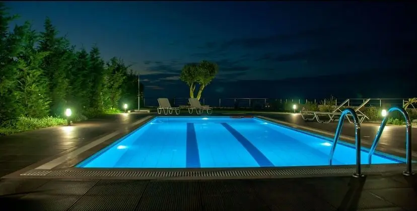 Villa, 3 Yatak Odası, Şömine