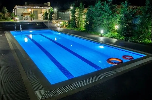 Villa, 3 Yatak Odası, Şömine