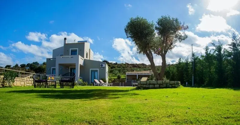 Villa, 3 Yatak Odası, Şömine