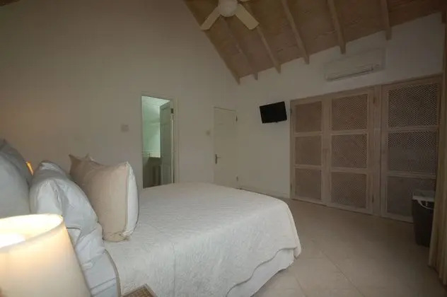 Villa, 4 Yatak Odası, Sigara İçilebilir