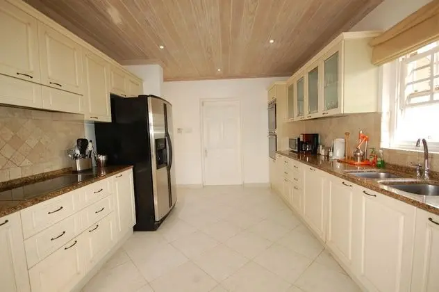 Villa, 4 Yatak Odası, Sigara İçilebilir