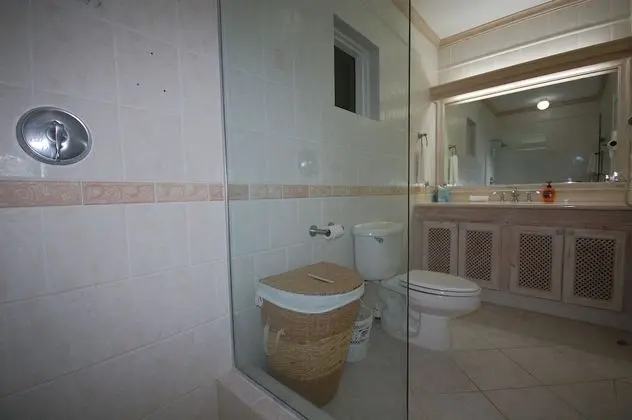 Villa, 4 Yatak Odası, Sigara İçilebilir