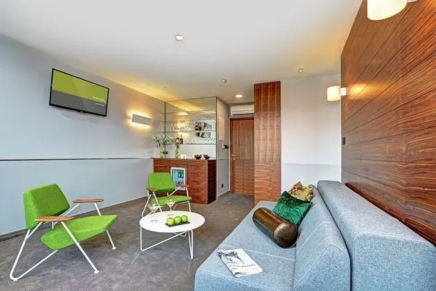 Superior Süit, Şehir Manzaralı