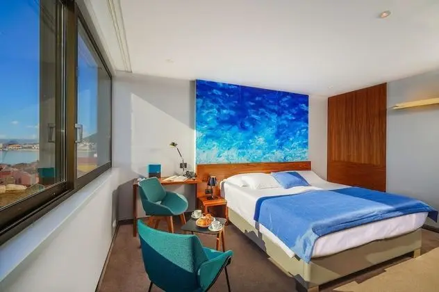 Superior Tek Büyük veya İki Ayrı Yataklı Oda, Deniz Manzaralı