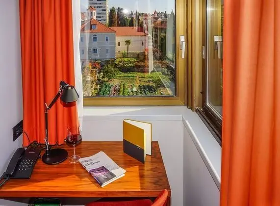 Superior Tek Büyük veya İki Ayrı Yataklı Oda, Deniz Manzaralı