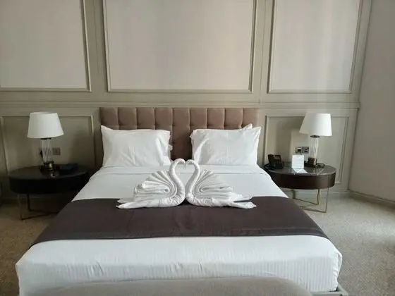 Deluxe Tek Büyük Yataklı Oda