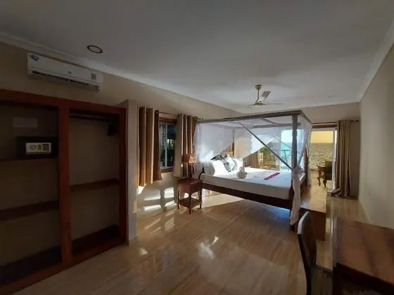 Deluxe Oda, Okyanusa Sıfır