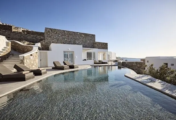 Elegant Suite with Sharing Pool (2 Adults)