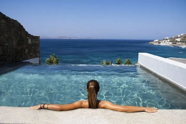 Executive Sea View Suite with Infinity Private Pool